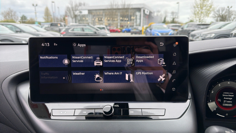 Nissan Juke 1.0 DiG-T N-Connecta 5dr Petrol Hatchback